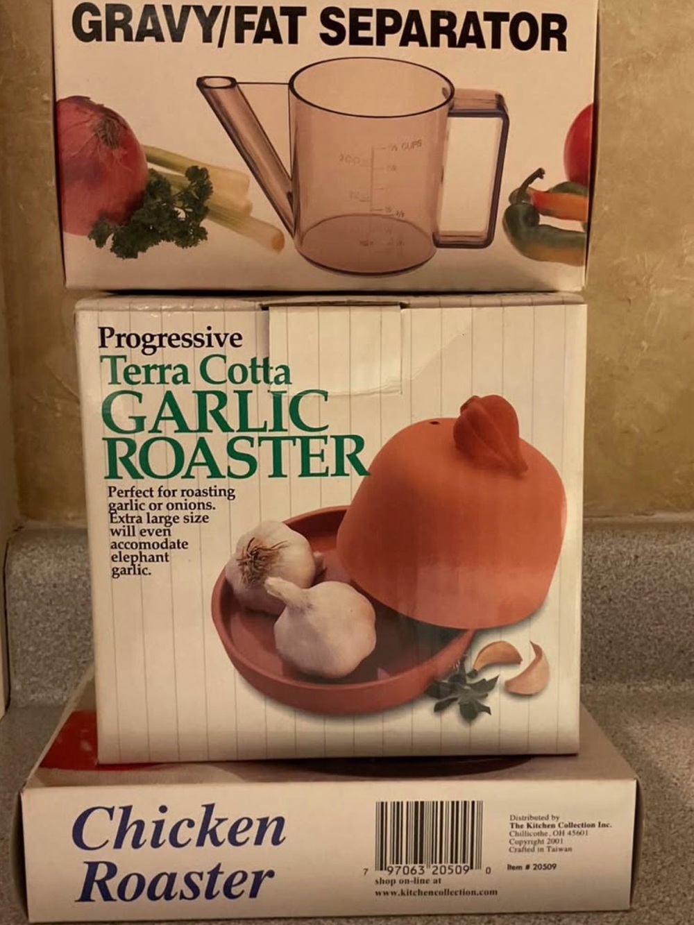 Terra Cotta Garlic Roaster + Gravy/Fat Separator + Chicken Roaster